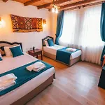 Hotel Muskara Cave