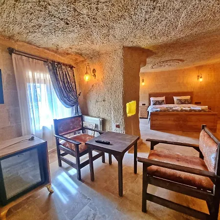 Muskara Cave 4*