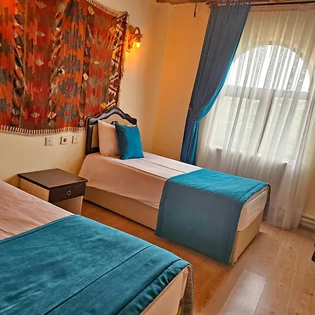 Muskara Cave Çavuşin