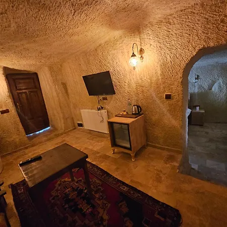 Muskara Cave 4*