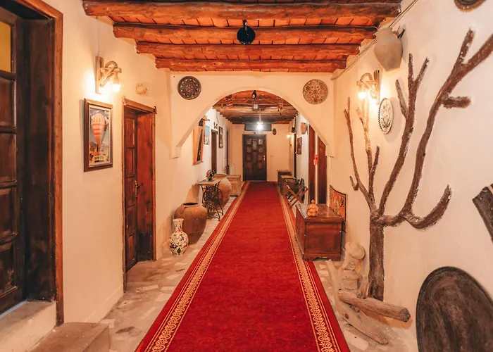 호텔 Muskara Cave 4*