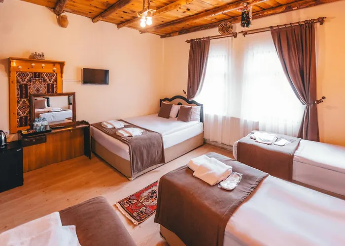 Muskara Cave Çavuşin